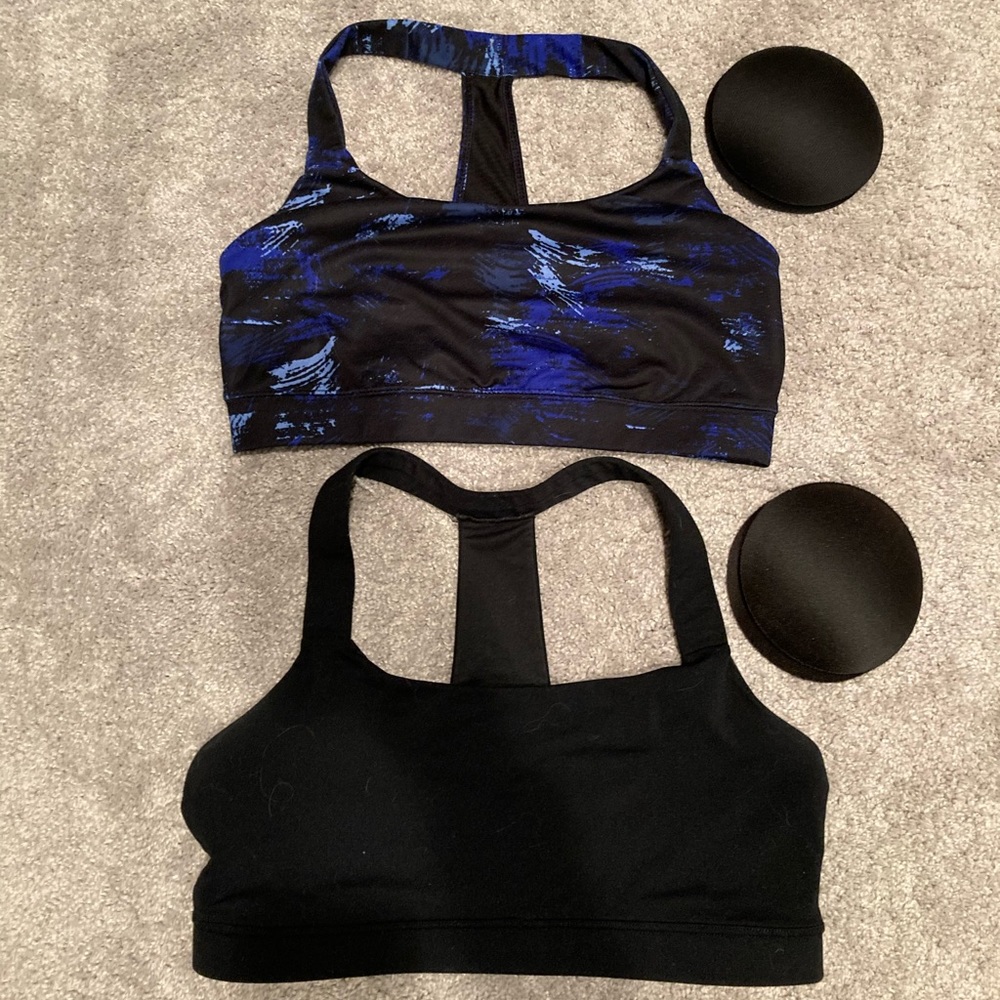 GapFit Sports Bras Size Medium